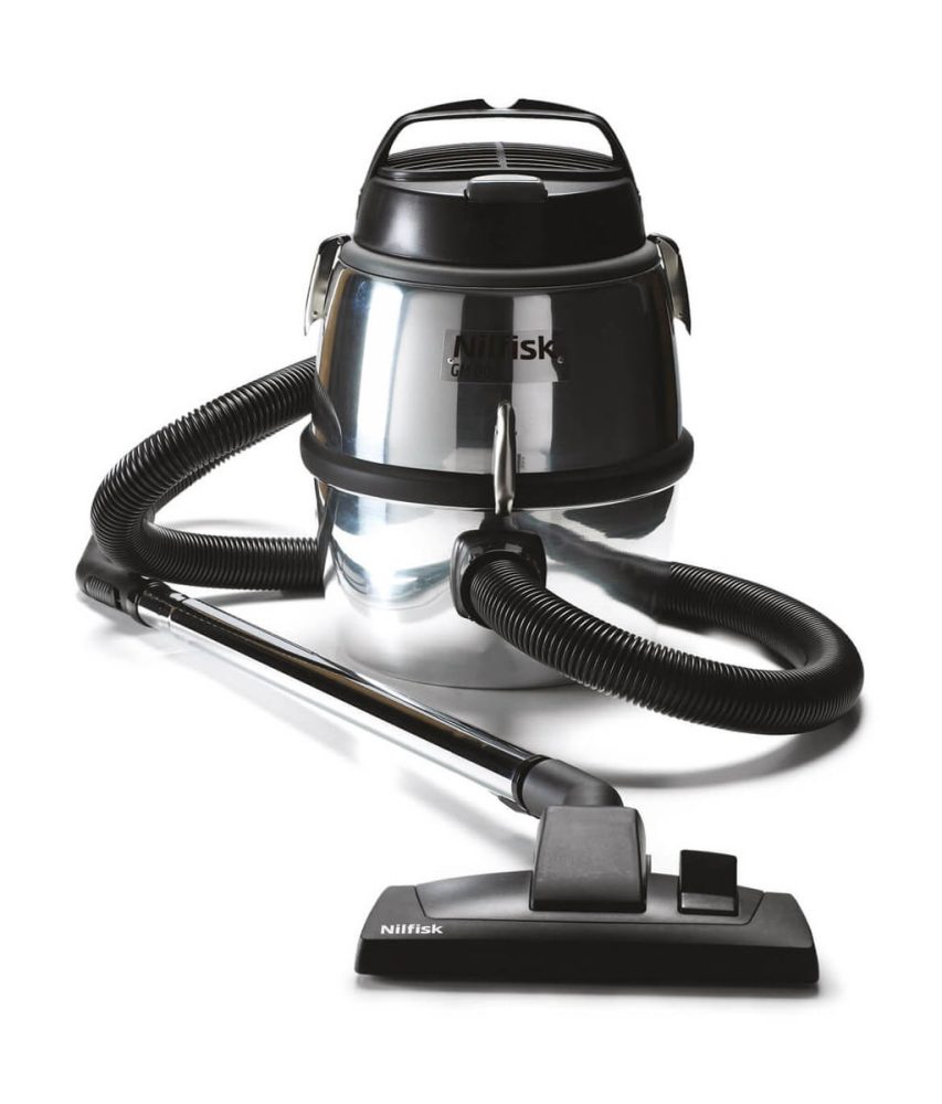 Nilfisk GM 80 mit Zubehör Staubsauger Black