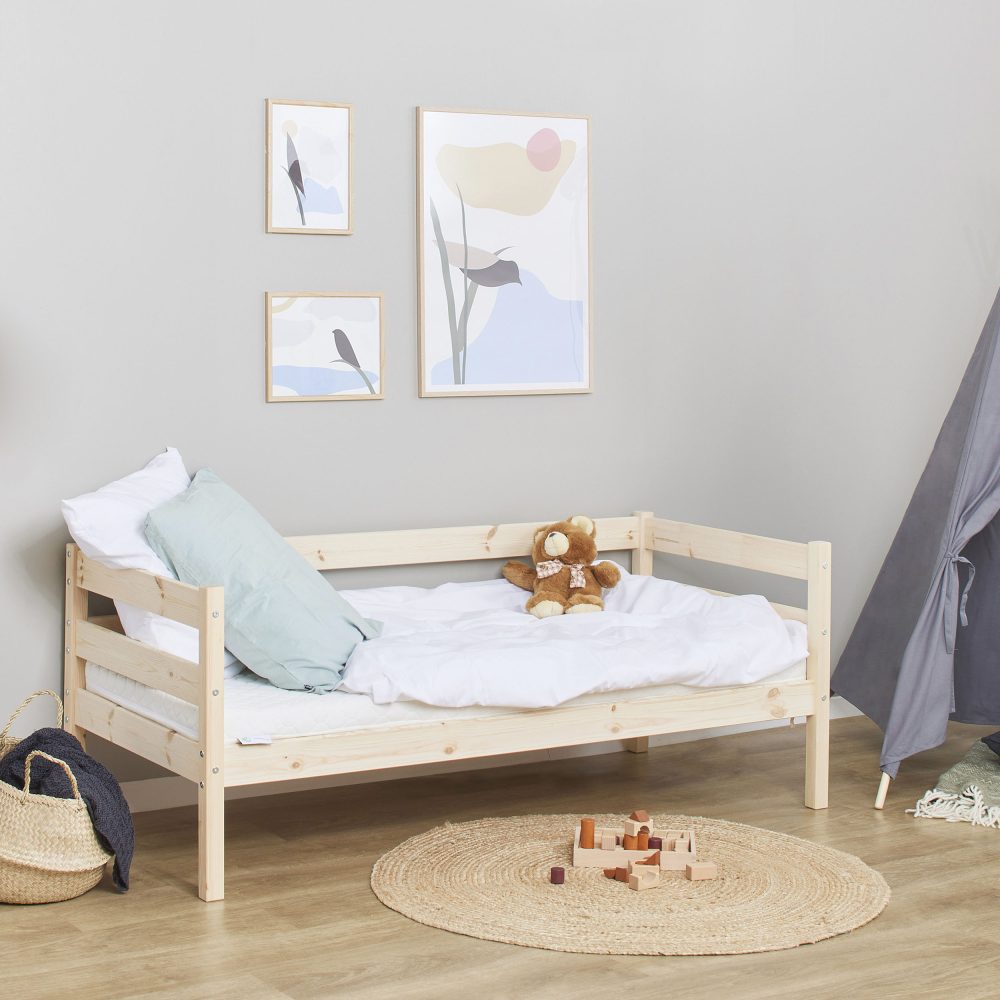 Hoppekids Einzelbett »ECO Comfort«, (Set), mit Rollrost in 8 Farben, wahlweise mit Matratze und Absturzsicherung