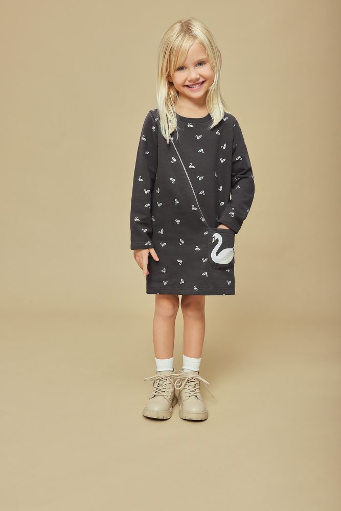 Blue Seven Sweatkleid, in dezenter A-Linie und mit tollen Pailletten-Details