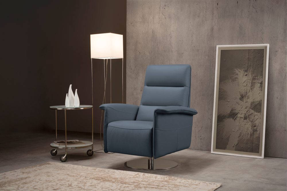 Egoitaliano Sessel »Kelly«, drehbar, manuelle Relaxfunktion mit Push-Back-Mechanismus