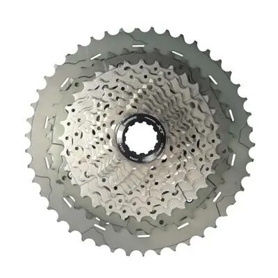 Shimano M-8000 (Deore XT) / / 11-speed cassette (11-46 teeth)