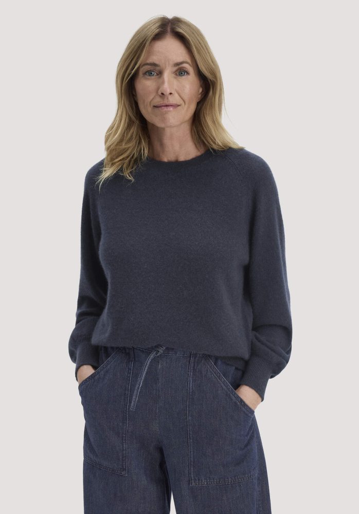 hessnatur Damen Strick Pullover Relaxed BETTER RECYCLING aus Cashmere - blau GrösseS