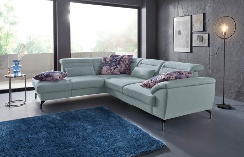 SIT&MORE, sit&more Ecksofa, 15 cm Fusshöhe, inklusive Sitztiefenverstellung, wahlweise Kopfteilverstellung, wahlweise in 2 unterschiedlichen Fussfarben