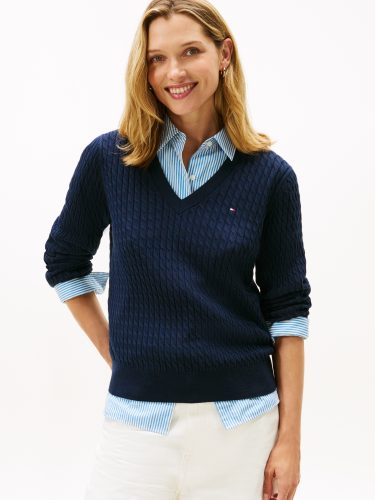 Tommy Hilfiger, Tommy Hilfiger V-Ausschnitt-Pullover »CO CABLE V-NK LS SWT«, mit Zopfmuster, Logostickerei