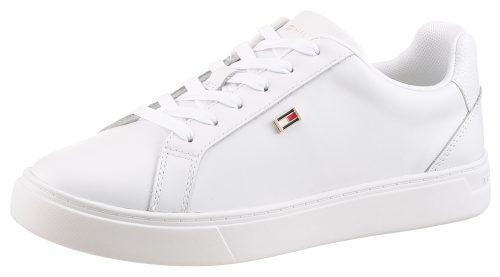 Tommy Hilfiger, Tommy Hilfiger Sneaker "FLAG COURT SNEAKER", Schnürschuh, Halbschuh, Freizeitschuh mit edlem TH-Logoemblem