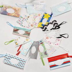 Eco-Friendly Portable Baby Adjustment Strap Baby Wet Wipes Box Container Eco-friendly Easy Carry Cleaning Cosmetics Wipe 24x14CM