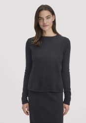 hessnatur Damen Strick Pullover Regular BETTER RECYCLING aus Cashmere - schwarz GrösseS