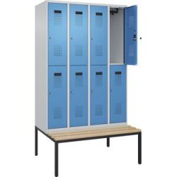 Doppelstock-Spind Evolo PLUS Sitzbank, 4 Abteile, lichtgrau / lichtblau, B 1200 mm, Zylinderschloss, mit untergebauter Sitzbank, Buche