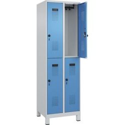C+P Doppelstock-Spind Evolo PLUS, 2 Abteile, lichtgrau / lichtblau, B 600 mm, mit breiten Füßen, Drehriegel